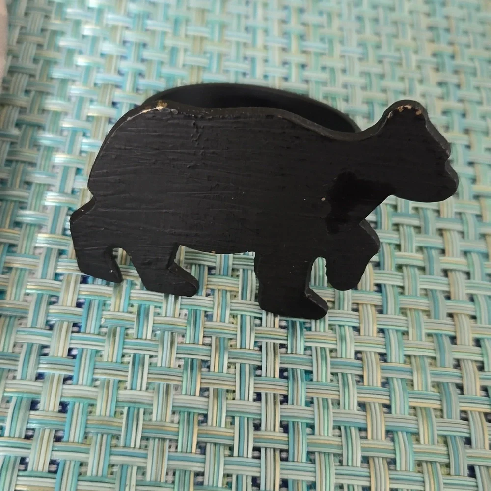 Black Bear metal Napkin Rings - Picture 4 of 7